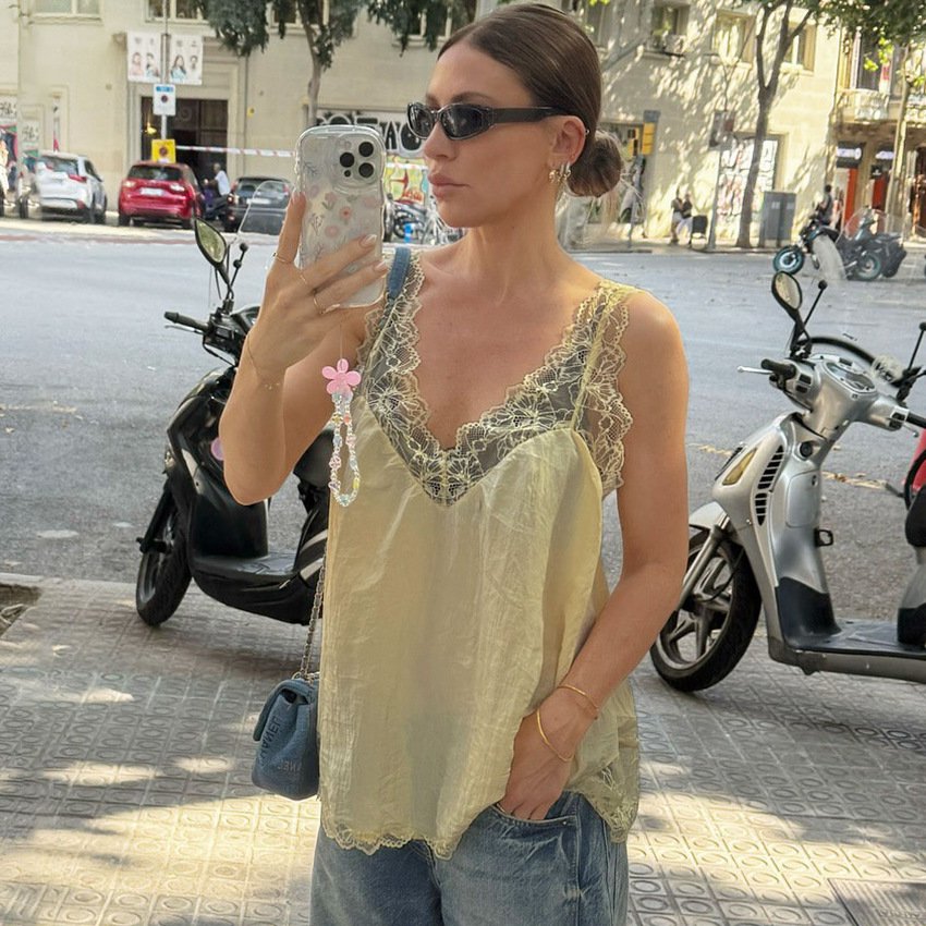 high end lace vest women's design tencel top is stylish and fashionable high end lace vest women's design tencel top is stylish and fashionable