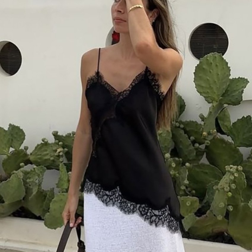 asymmetrical lace splicing camisole design, fashionable and sexy for commuting asymmetrical lace splicing camisole design, fashionable and sexy for commuting