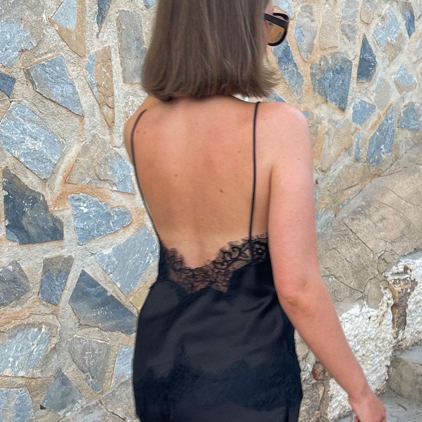 asymmetrical lace splicing camisole design, fashionable and sexy for commuting asymmetrical lace splicing camisole design, fashionable and sexy for commuting