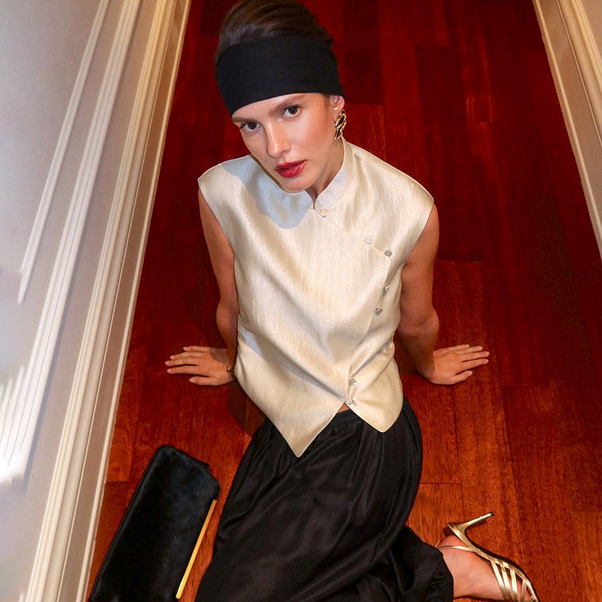 fashionable and casual sleeveless top women's style commuting versatile solid color vest fashionable and casual sleeveless top women's style commuting versatile solid color vest